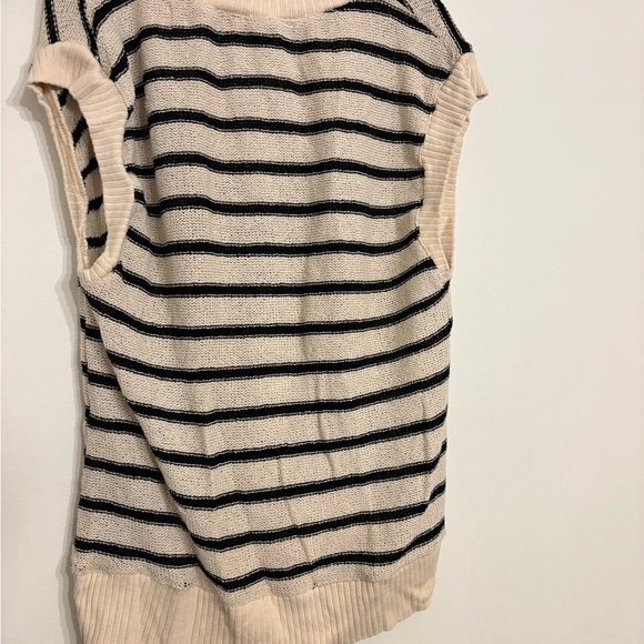Zara V-Neck Striped Blouse in Black and Cream - Picture 3 of 3